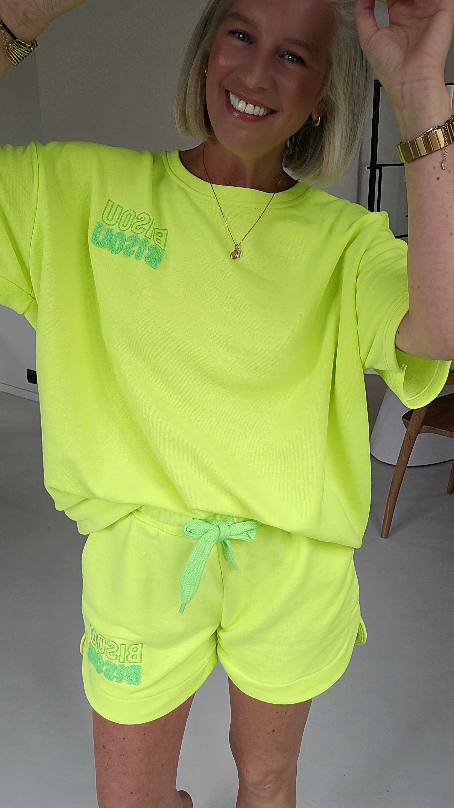 BISOUS sweatshirt set neon yellow