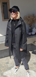 BYE BYE RAINY DAYS raincoat black mat