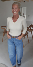 MILIA v-neck basic knit ecru