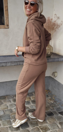 LOENA jogger set taupe