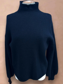 IRA winter petite soft knit black