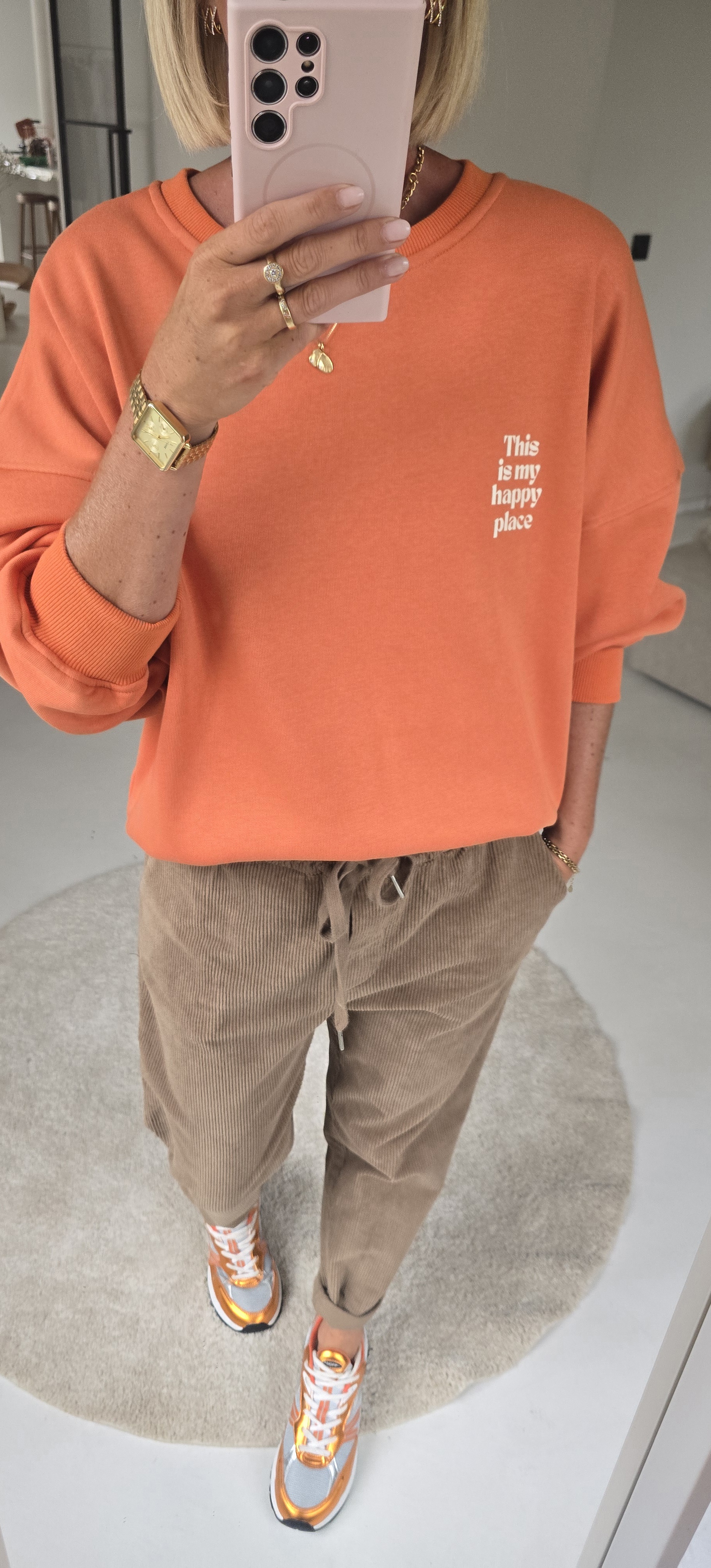 THIS IS MY HAPPY PLACE sweatshirt orange