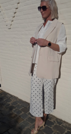 LUCY sleeveless blazer soft beige