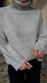 SNUGGLE loose turtleneck knit softer grey