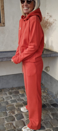 LOENA jogger set terracotta