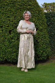 GOLDIE party dress curvy line