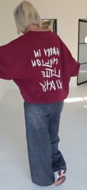 HAPPY IN A MILLION LITTLE WAYS sweatshirt burgundy