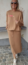 GOOD VIBES sweatshirt camel