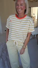 DO WHAT MAKES YOU HAPPY tee