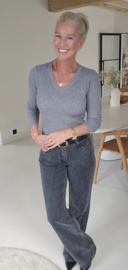 MILIA v-neck basic knit grey
