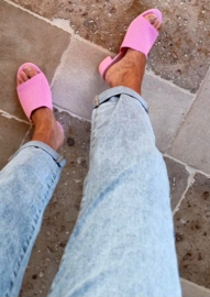 COLETTE comfy slipper sandals pink