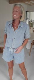 KAE jeans shorts soft blue