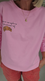 SUNDAYS ARE FOR CROISSANTS cotton sweatshirt pink