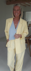 MAURA sleeveless knit cardigan pastel blue
