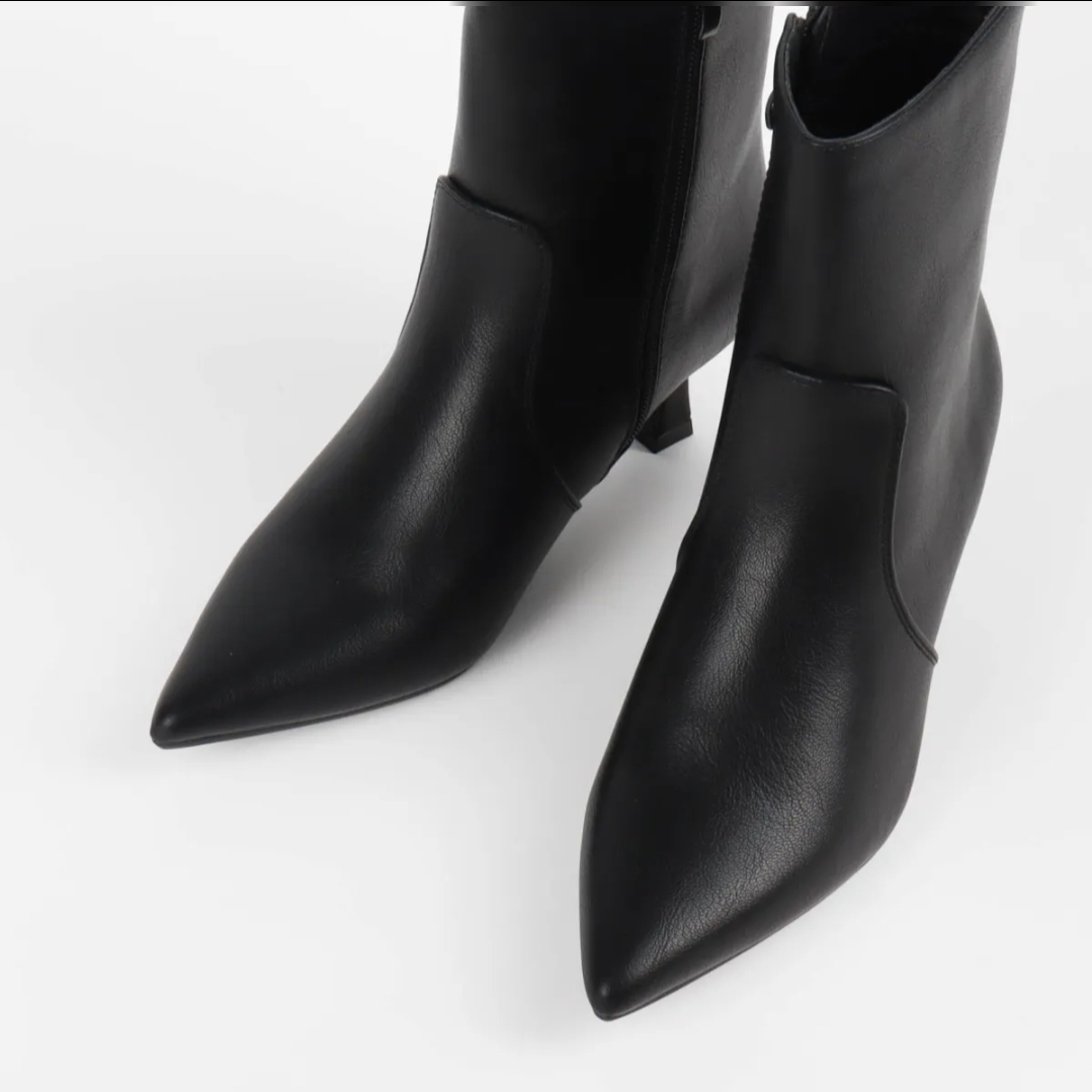 GILDE short boots black