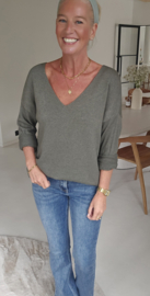ANITI oversized v-neck knit khaki