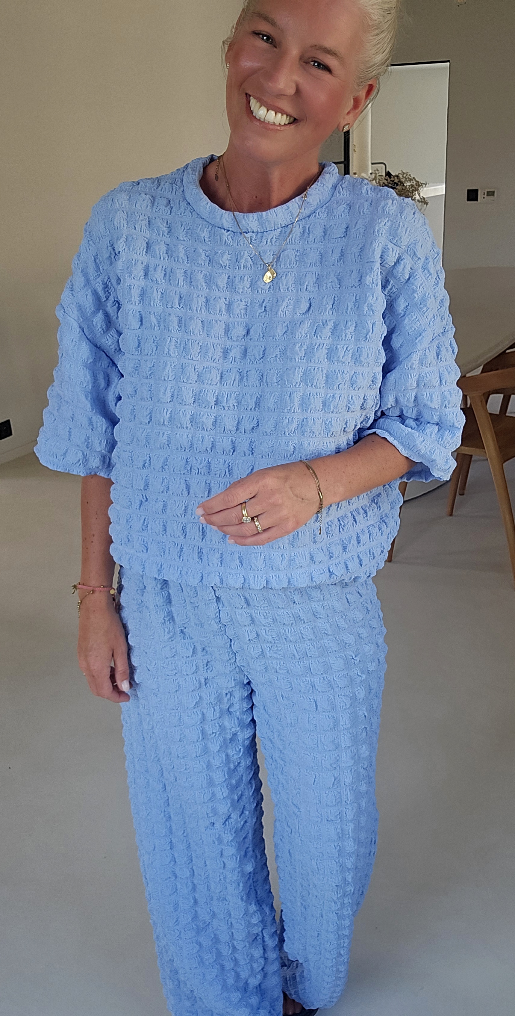 BUYorCRY bubble set blue