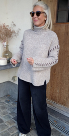 LIEZE turtleneck knit taupe