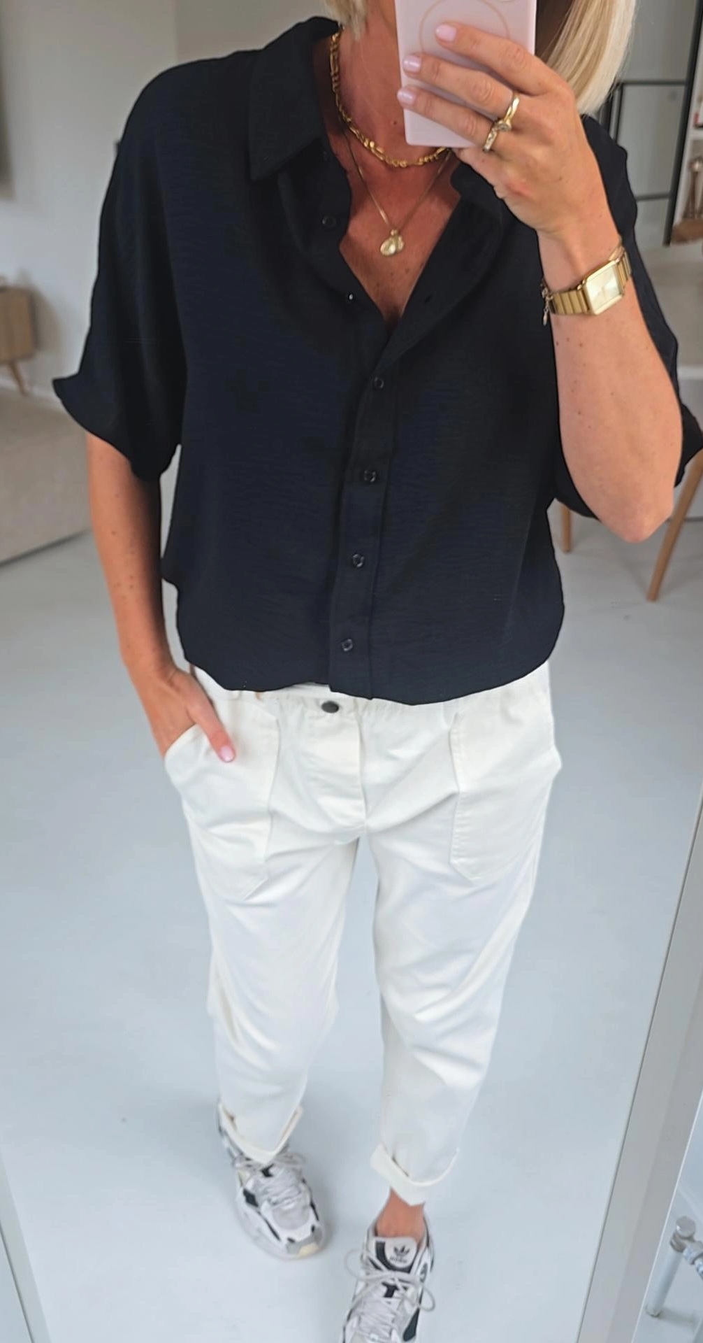 MIA short-sleeved shirt black