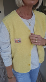 GOLDEN HOUR sleeveless jacket yellow