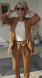 BUYorCRY suit camel