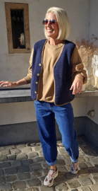 MELIA sleeveless teddy jacket navy and camel