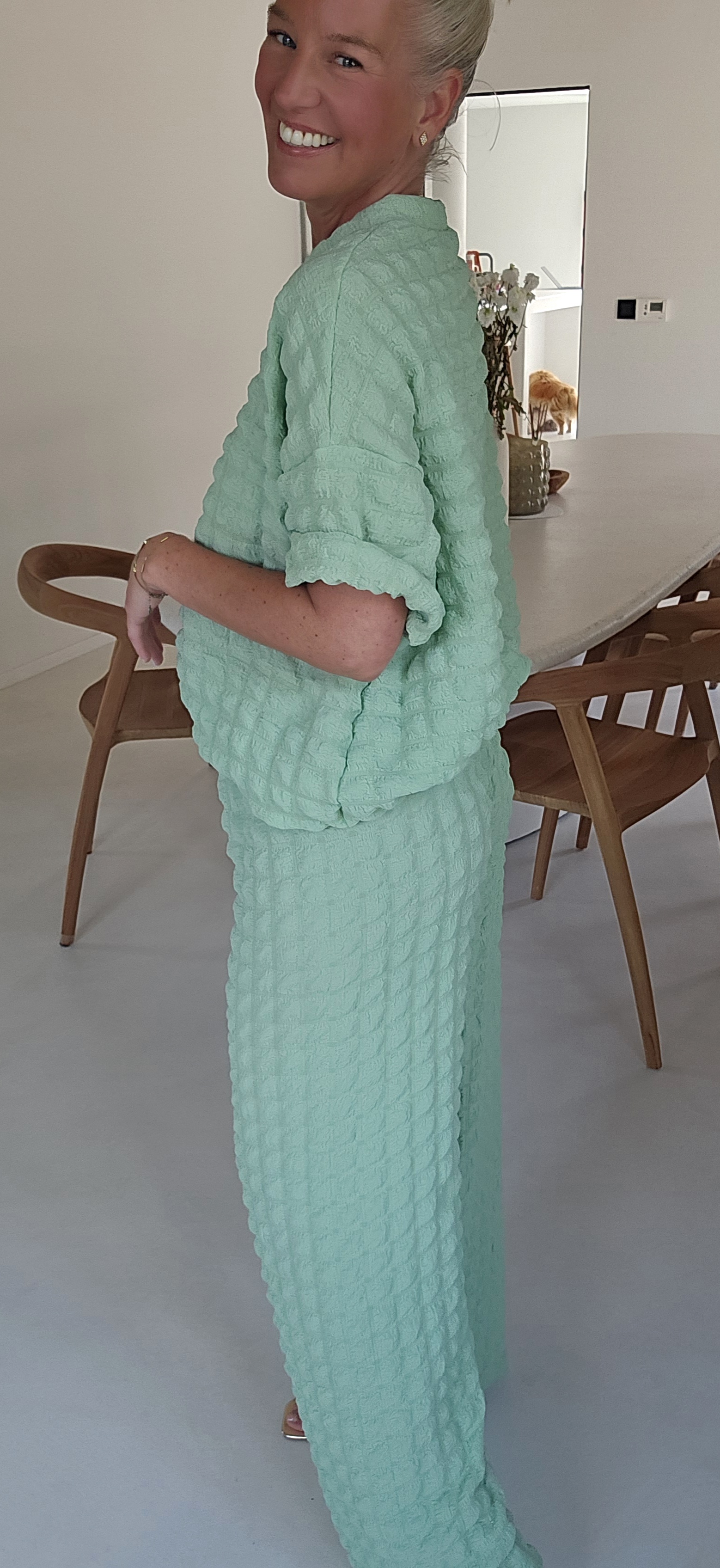 BUYorCRY bubble set fresh mint