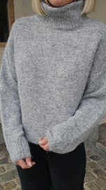 CHARI turleneck knit grey