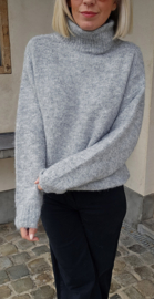 CHARI turleneck knit grey