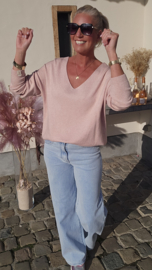 SOLEA soft v-neck knit powder pink