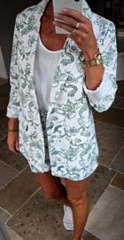 DONYA suit with shorts soft mint