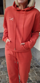 LOENA jogger set terracotta