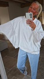 PRUE oversized sweatshirt curvy line white