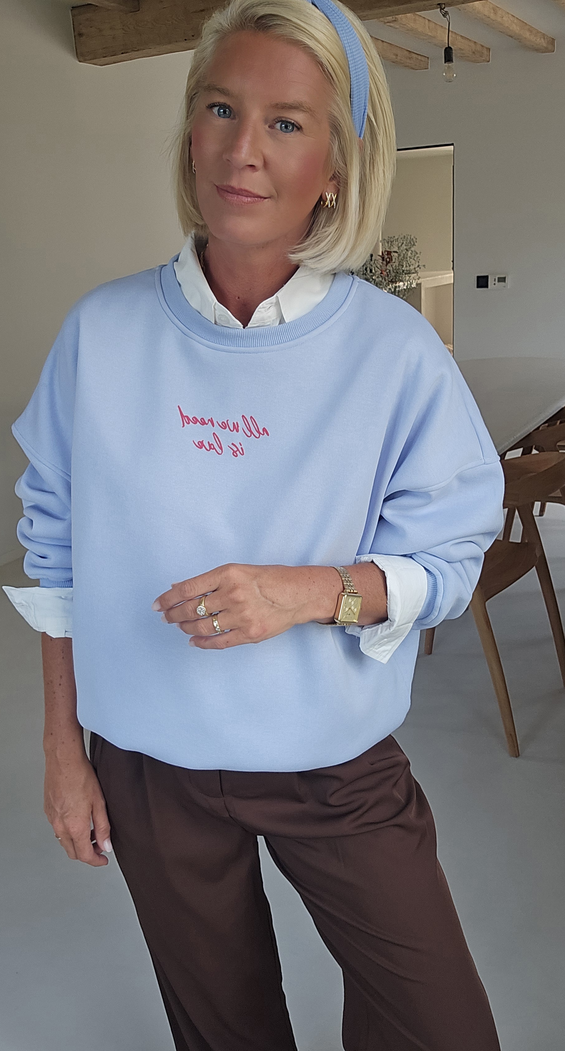 ALL WE NEED IS LOVE sweatshirt baby blue