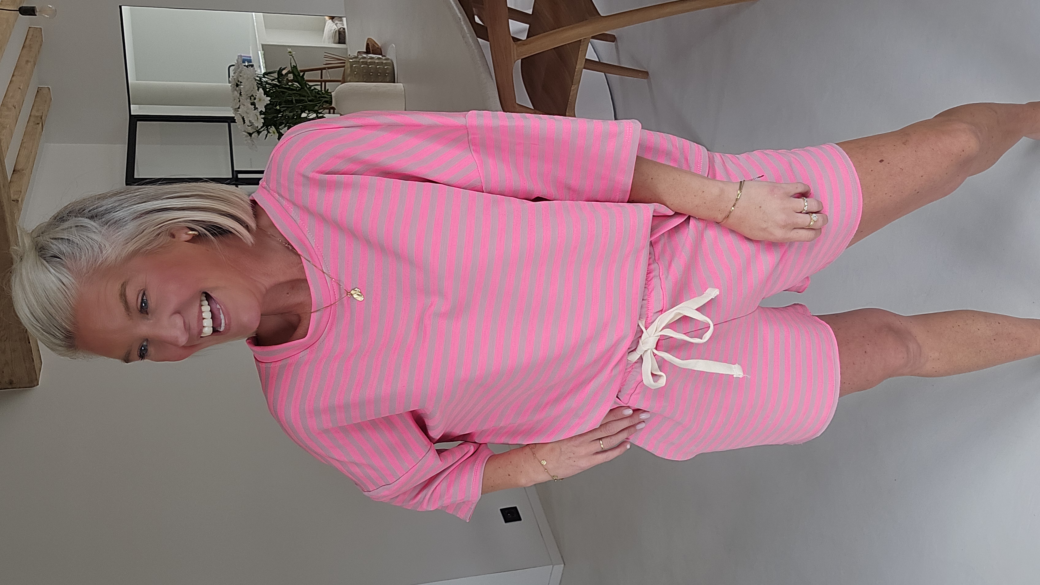 SOENI striped sweatshirt set neon pink taupe