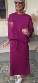 LOVELY sweatshirt skirt aubergine