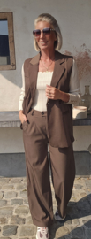 LOUAN suit sleeveless blazer taupe