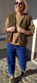 MELIA sleeveless teddy jacket khaki and camel