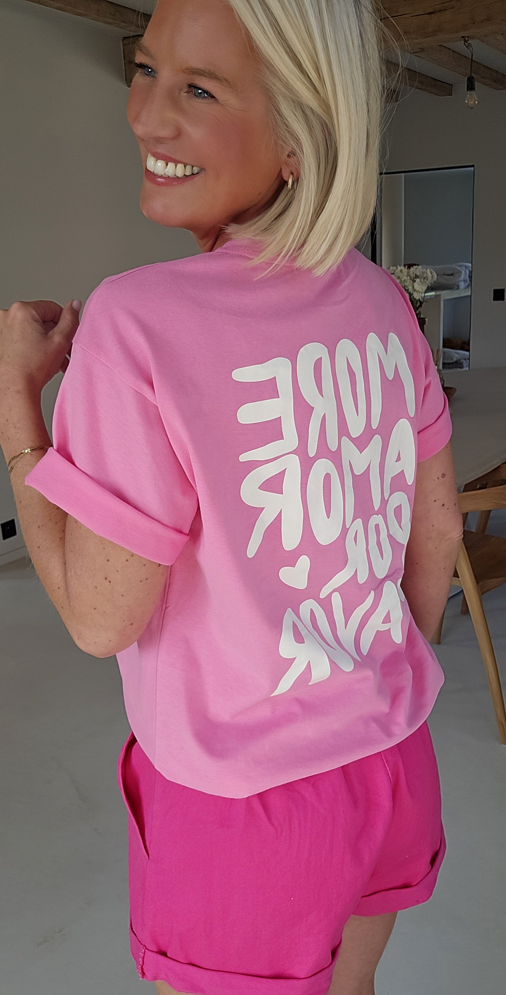 MORE AMOR POR FAVOR T-shirt pink