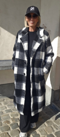 TINIE maxi coat black white