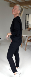 LOENA 2 jogger set black