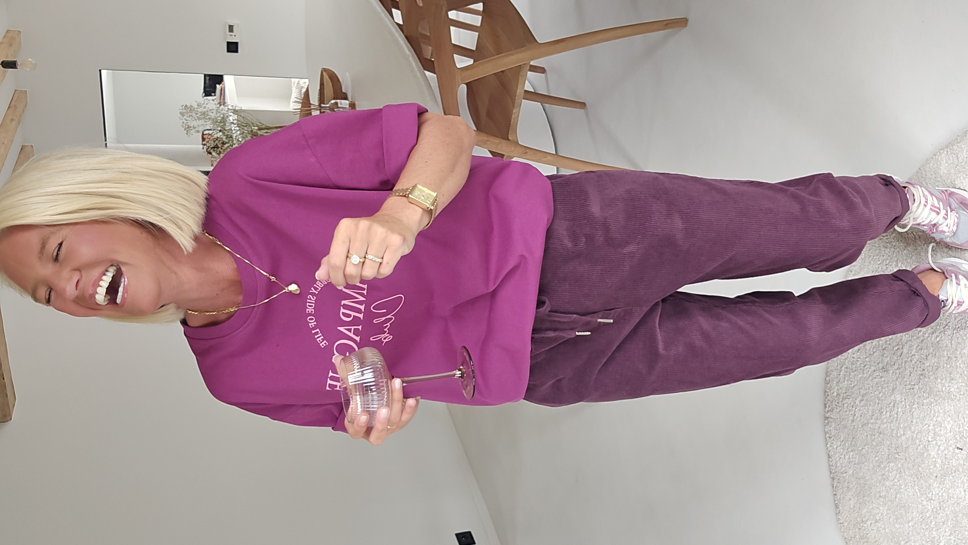 CHAMPAGNE CLUB cotton tee aubergine