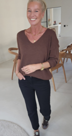 ANITI oversized v-neck knit chocolat