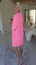 TULUM sponge dress neon pink