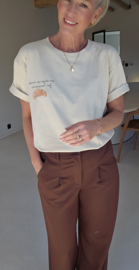 SUNDAYS ARE FOR CROISSANTS cotton T-shirt beige