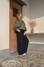 PIPPA flowy wide leg pants black curvy line