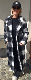 TINIE maxi coat black white