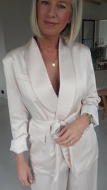 ROSIE satin suit silky cream