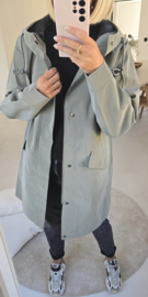 BYE BYE RAINY DAYS raincoat khaki