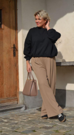 PIPPA flowy wide leg pants taupe curvy line